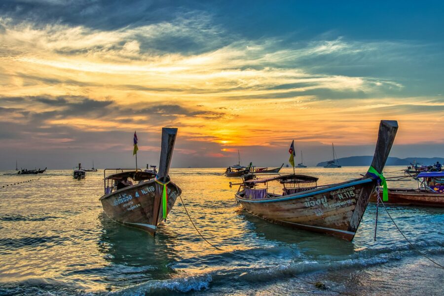 Krabi-sunset-shore